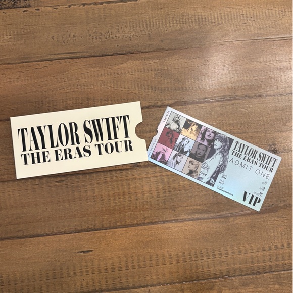 Taylor Swift Eras Tour Ready For It VIP Box - Picture 8 of 13